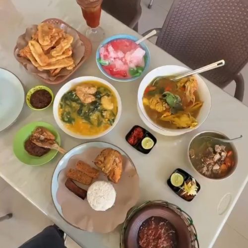 Rumah Makan Kedai Palopo Balikpapan - Makanan Khas Sulawesi